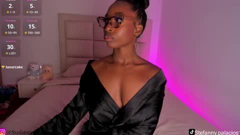 Snapshot of kimberlylenox chatting on 15, 3, 2026 Queen Kim online show from 15, 3, 2026