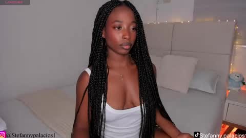 Snapshot of kimberlylenox chatting on 19, 4, 2026 Queen Kim online show from 19, 4, 2026