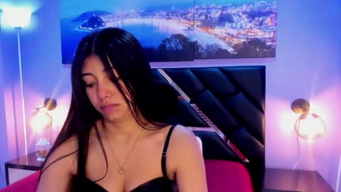 Kimberly Villalobos online show from 2, 2, 2026