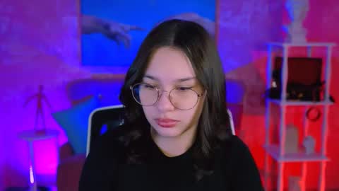 kimclarks online show from 15, 11, 2025