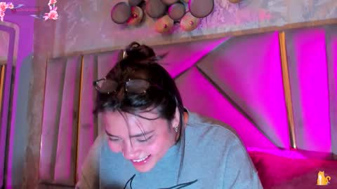 Snapshot of kimdevinne chatting on 11, 2, 2026 KIM online show from 11, 2, 2026