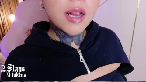 Snapshot of kimmi_kim chatting on 11, 6, 2026 online show from 11, 6, 2026
