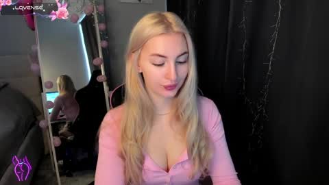 Snapshot of kimmy1_powell chatting on 23, 4, 2026 kimmy1_powell online show from 23, 4, 2026