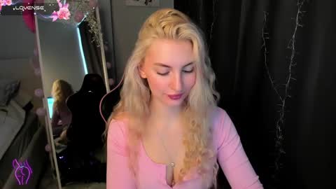 Snapshot of kimmy1_powell chatting on 3, 5, 2026 kimmy1_powell online show from 3, 5, 2026