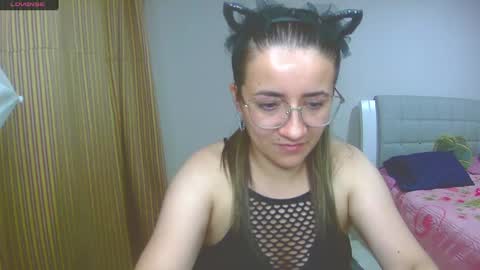 Snapshot of kimmy_naughty_ chatting on 26, 2, 2025 DAYANA online show from 26, 2, 2025