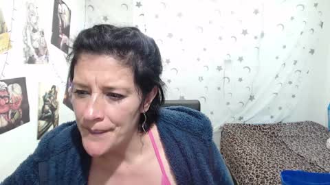 Snapshot of kimmy_sander1 chatting on 4, 1, 2025 Kimmy online show from 4, 1, 2025