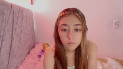 Snapshot of kimmy_veggaa chatting on 4, 11, 2025 kimm online show from 4, 11, 2025