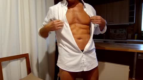 Snapshot of kimonoblues chatting on 8, 12, 2024 kimonoblues online show from 8, 12, 2024