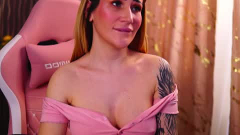 Snapshot of kimskye chatting on 4, 3, 2025 KimSkye online show from 4, 3, 2025