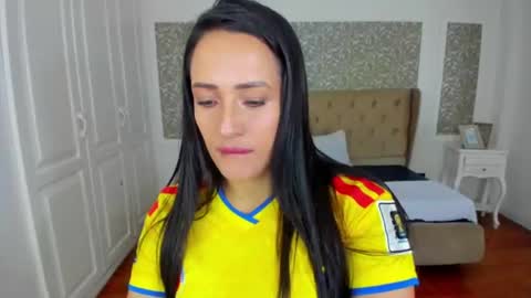 Snapshot of kimwessel_ chatting on 17, 6, 2026 Kim online show from 17, 6, 2026