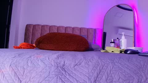 Bella online show from 25, 3, 2026