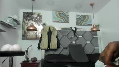 Snapshot of king_fitt_ chatting on 28, 12, 2024 HOT MEN BLACK online show from 28, 12, 2024