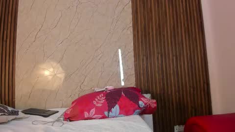 Snapshot of king_lovely_horny chatting on 7, 11, 2025 KING online show from 7, 11, 2025