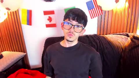 Snapshot of king_luxury1 chatting on 6, 7, 2026 King online show from 6, 7, 2026