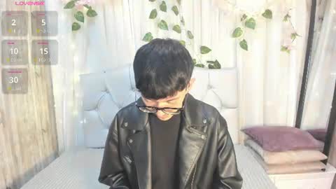 Snapshot of king_luxury1 chatting on 30, 7, 2026 King online show from 30, 7, 2026