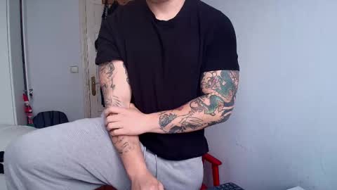 Snapshot of king_master_juan chatting on 24, 2, 2026 The Best Master online show from 24, 2, 2026