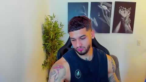 Snapshot of king_of_kings__ chatting on 9, 3, 2025 king_of_kings__ online show from 9, 3, 2025