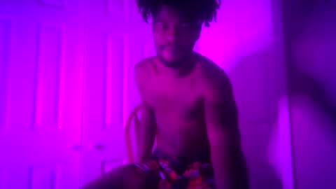 Snapshot of kingalmighty01 chatting on 28, 10, 2025 King Almighty01 online show from 28, 10, 2025