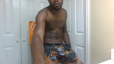 Snapshot of kingalmighty01 chatting on 1, 11, 2025 King Almighty01 online show from 1, 11, 2025