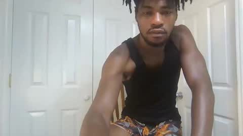 Snapshot of kingalmighty01 chatting on 12, 11, 2025 King Almighty01 online show from 12, 11, 2025
