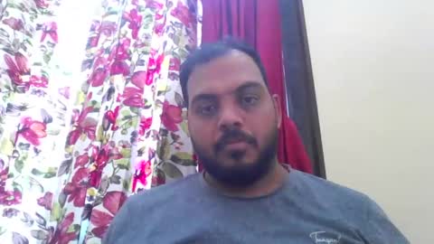 Snapshot of kingalpines1 chatting on 1, 2, 2026 kingalpines1 online show from 1, 2, 2026