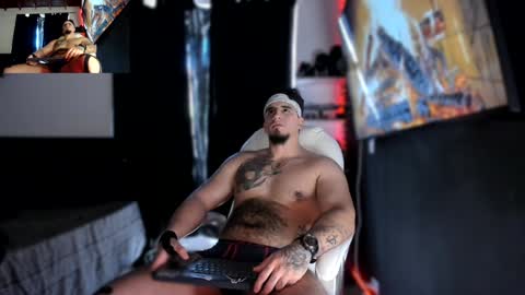 Snapshot of kingbear777 chatting on 27, 1, 2025 King Bear online show from 27, 1, 2025