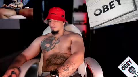 Snapshot of kingbear777 chatting on 15, 2, 2025 King Bear online show from 15, 2, 2025