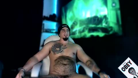 Snapshot of kingbear777 chatting on 17, 2, 2025 King Bear online show from 17, 2, 2025