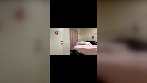 Snapshot of kingecstasyxxx chatting on 8, 1, 2026 KingEcstasyXXX online show from 8, 1, 2026