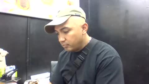 Kingether online show from 4, 10, 2025