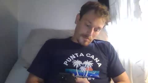 Snapshot of kingharold92 chatting on 9, 6, 2026 kingharold92 online show from 9, 6, 2026