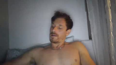 Snapshot of kingharold92 chatting on 11, 6, 2026 kingharold92 online show from 11, 6, 2026
