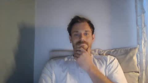 Snapshot of kingharold92 chatting on 15, 6, 2026 kingharold92 online show from 15, 6, 2026