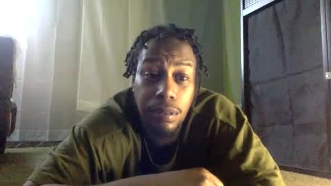 Snapshot of kinglibra420 chatting on 3, 1, 2025 loyal fuck online show from 3, 1, 2025