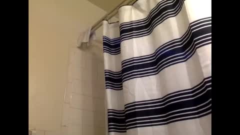 Snapshot of kinglibra420 chatting on 2, 2, 2026 loyal fuck online show from 2, 2, 2026