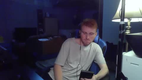 Snapshot of kingoffootfetish chatting on 5, 12, 2024 Master  King Tommy online show from 5, 12, 2024