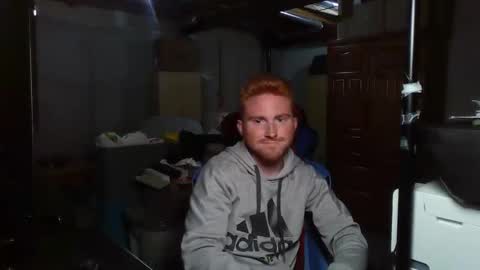 Snapshot of kingoffootfetish chatting on 10, 9, 2025 Master  King Tommy online show from 10, 9, 2025