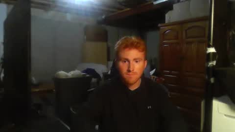 Snapshot of kingoffootfetish chatting on 23, 9, 2025 Master  King Tommy online show from 23, 9, 2025