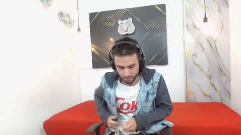 KING  online show from 2, 4, 2026