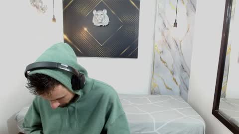 KING  online show from 7, 4, 2026