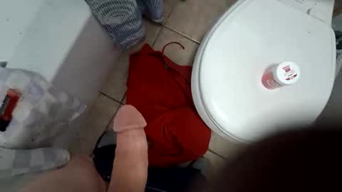 Snapshot of kingstoney08 chatting on 31, 10, 2025 nickncas online show from 31, 10, 2025