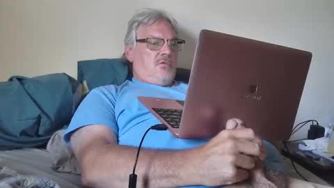 Snapshot of kingtongue10 chatting on 18, 5, 2026 kingtongue10 online show from 18, 5, 2026