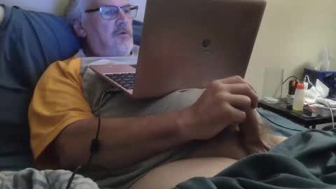 Snapshot of kingtongue10 chatting on 8, 6, 2026 kingtongue10 online show from 8, 6, 2026
