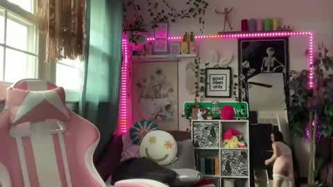 Snapshot of kinkilexixxx chatting on 27, 2, 2025 Lexi Onlyfans online show from 27, 2, 2025