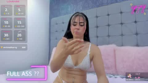 Snapshot of kinky_dakota chatting on 15, 5, 2026 dakota online show from 15, 5, 2026