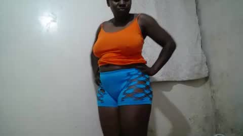 Snapshot of kinky_kaiya chatting on 25, 10, 2025 kaiya online show from 25, 10, 2025