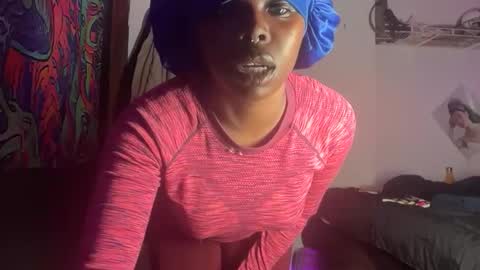 Snapshot of kinkycoupleinteracial chatting on 15, 5, 2026 interracialfacial online show from 15, 5, 2026