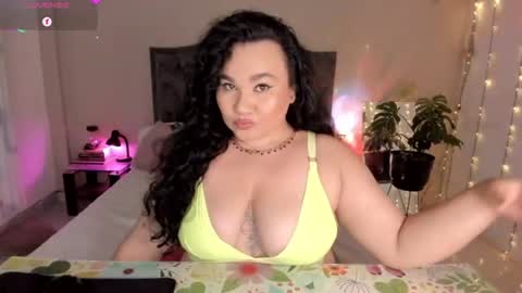Snapshot of kinkyelise chatting on 24, 6, 2026 Jenny online show from 24, 6, 2026