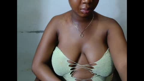 kinkyjuicexx online show from 28, 4, 2026