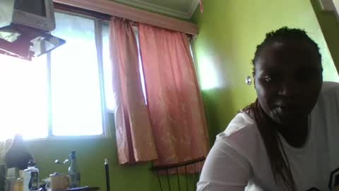 Snapshot of kinkyroey123 chatting on 19, 7, 2026 kinkyroey123 online show from 19, 7, 2026